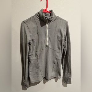 Grey lululemon 1/4 zip